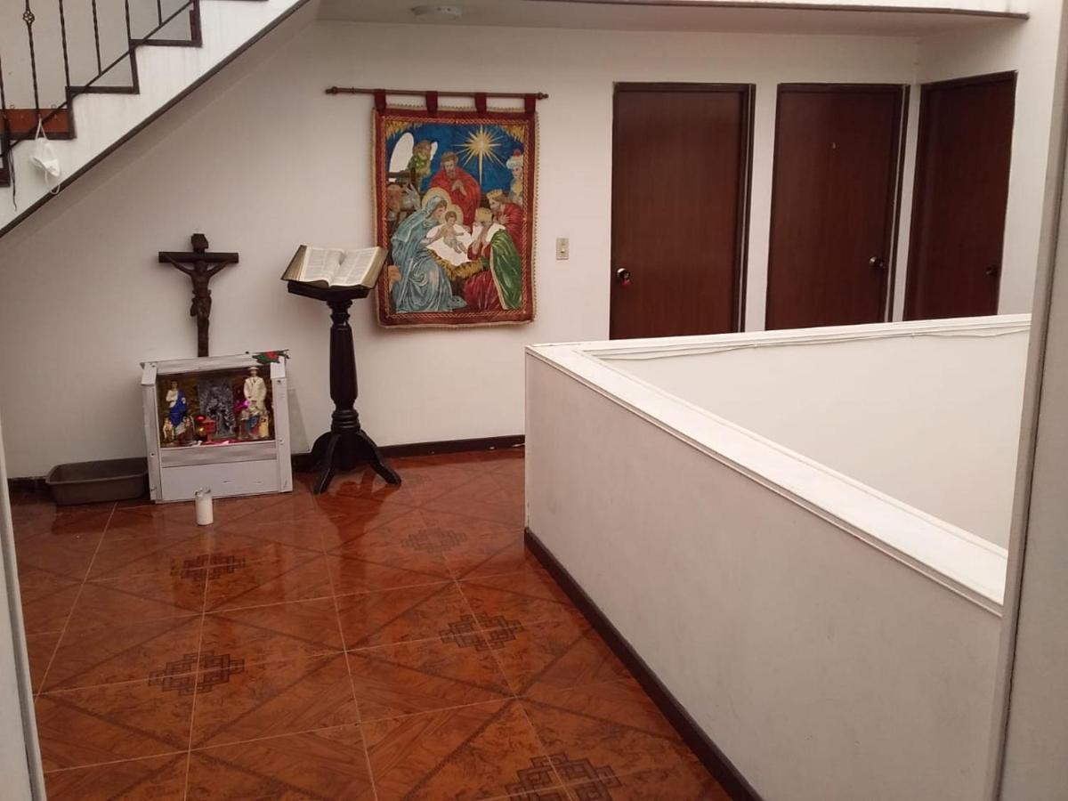 Habitacion Con Bano Privado Cerca Al Aeropuerto Богота Екстериор снимка